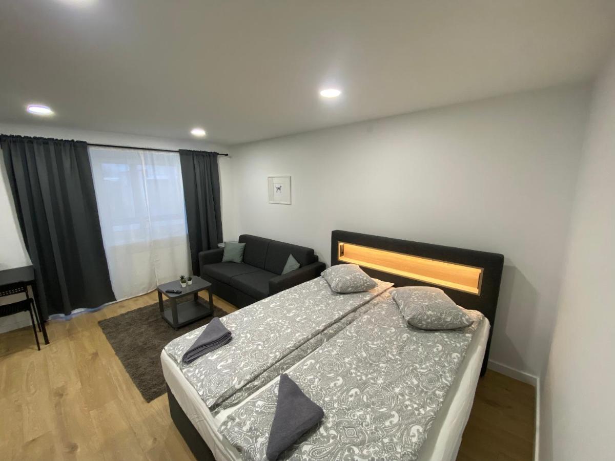 Akmene Center Apartment Naujoji Akmene Extérieur photo